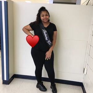 Meet your Posher, Kamarea